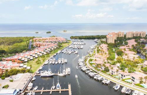 Fabulous Golf and Marina Community Condo - Photo 48