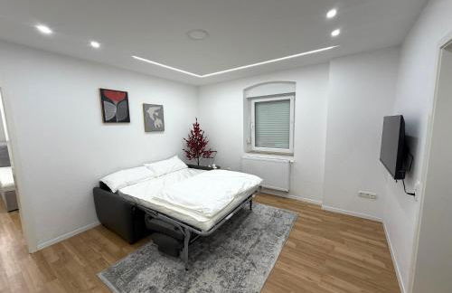 Moderne, neu möblierte Wohnung in zentraler Lage - Foto 10