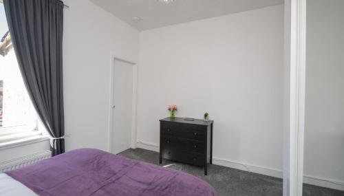 Eccles Apartment - Photo 4