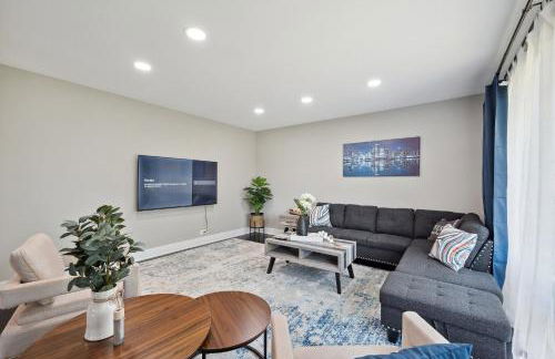 Charming Contemporary Family Home home - Foto 12