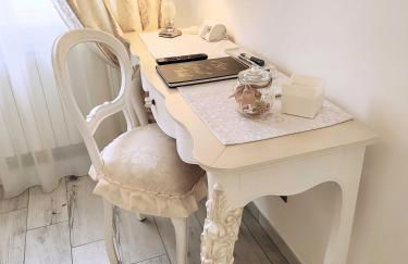 Alloggio Turistico GIULIETTA e Romeo - INTERO APPARTAMENTO - Villafranca di Verona, Zimmer, Holiday Rooms - Foto 2