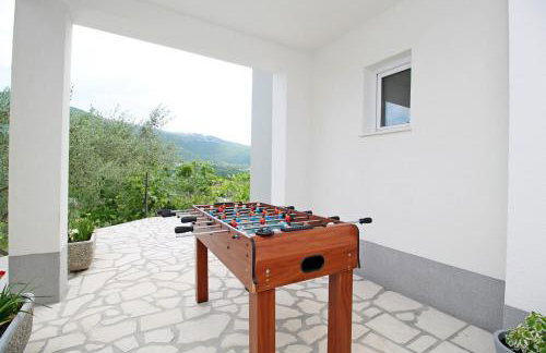 Villa Pasika with private 31m2 pool, summer kitchen with BBQ, 4 bedrooms - Photo 25