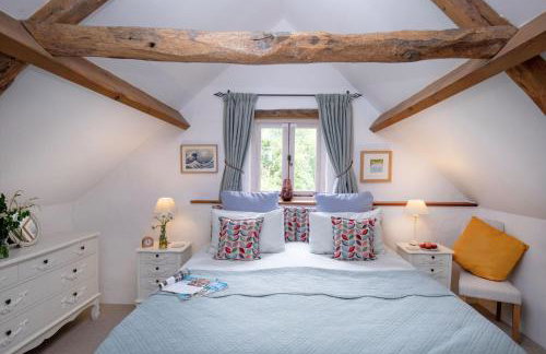 The Small Barn - Photo 17