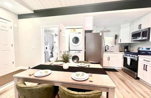 Half ACRE Lux Pool SPA with FIREPIT ARCADE Grill Sleeps 40 - Foto 11