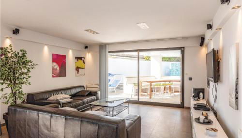 Awesome Home In Sant Pere Pescador - Foto 2