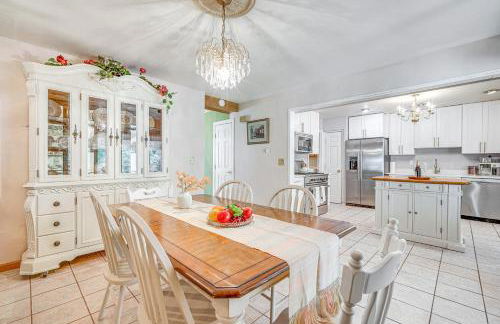 French-Inspired Townhome 9 Mi to Saratoga Springs! - Foto 6