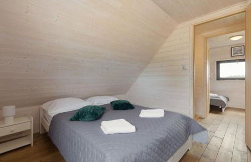 Domek z Ogrodem w Strzeżenicach by Noclegi Renters - Foto 1