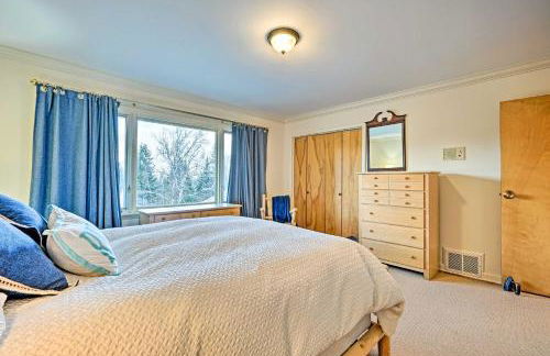 Family Winter Retreat with Hot Tub 14 Mi to Slopes! - Foto 23