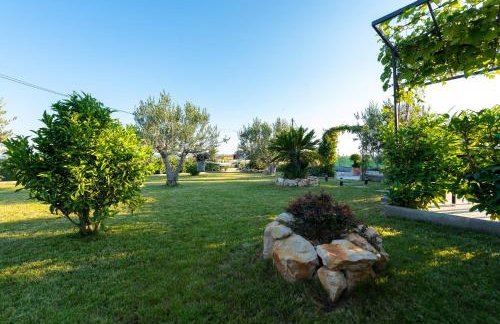 Villa Toni with 5 bedrooms and heated pool - Photo 13