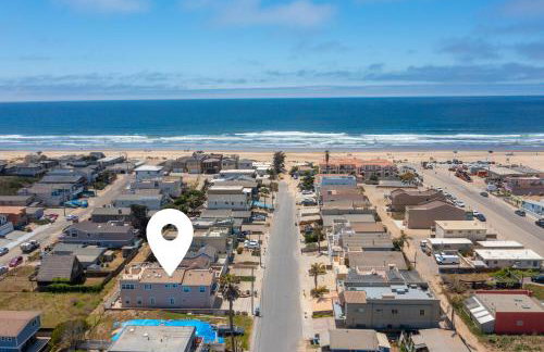 2 min walk to beach! Large Home! Rooftop Deck! - Foto 34
