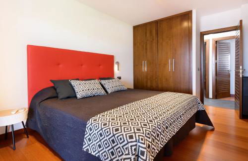 Luxury and Harmony House - Photo 28