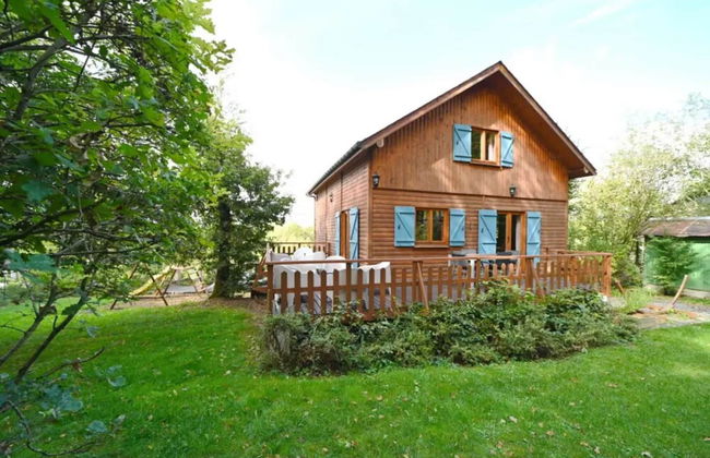 Chalet in Biron With Sauna and Nature Views - Foto 1