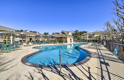 Calabash Condo with Patio and Golf Course Views! - Foto 3