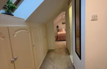 Modern 2-Bedroom Burnham High Street - Foto 10