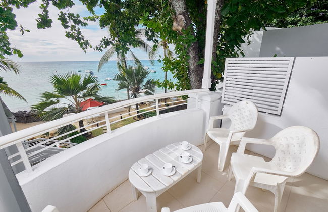 Le Beachclub Serviced Apartments and Villas - Photo 61