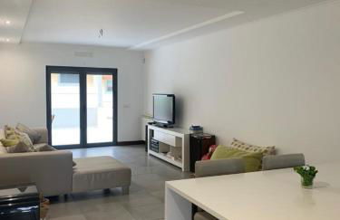 Sunset House With Seaview & Terrace by Vacationy - Foto 12