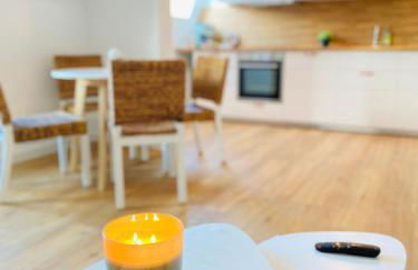 Cinema Apartment Magdeburg - Balkon & Beamer - Foto 26