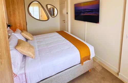 VILLTAK SAINT-TROPEZ by VILLTAK Collection - Photo 5