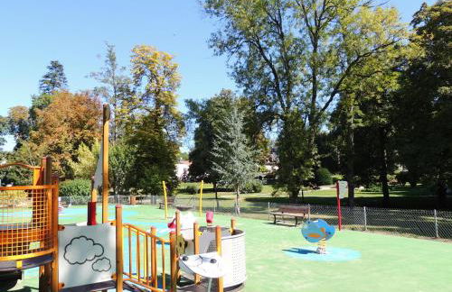 HOTEL CERISE - LES SOURCES Luxeuil-les-Bains - Foto 57