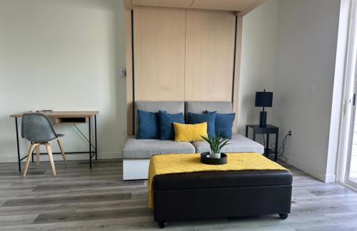 Heart of Hollywood - Walk of Fame Studio - 1bd or 2bd with View - Free parking - Balcony - Wifi - Rooftop - Gym - Upscale amenities - Foto 5