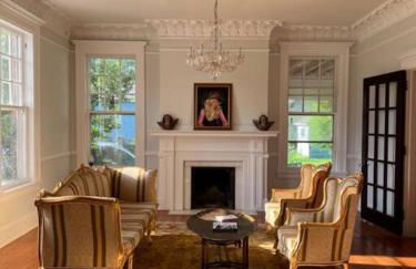 The Governor's Mansion - A Step Back in Time. - Foto 21