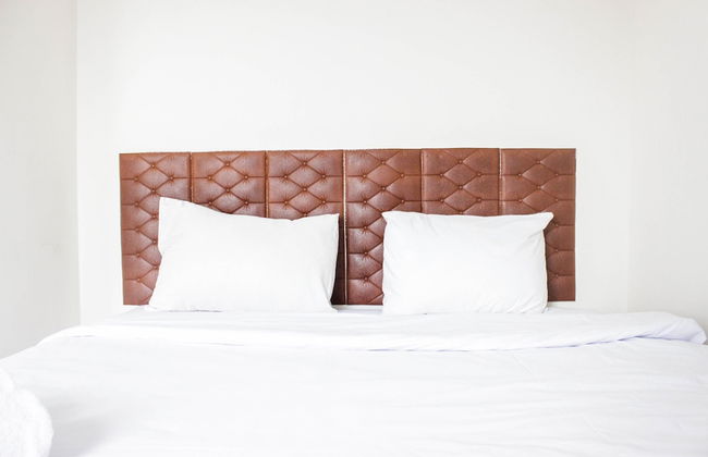 Spacious & Deluxe 2BR Gateway Ahmad Yani Cicadas Apartment - Photo 1