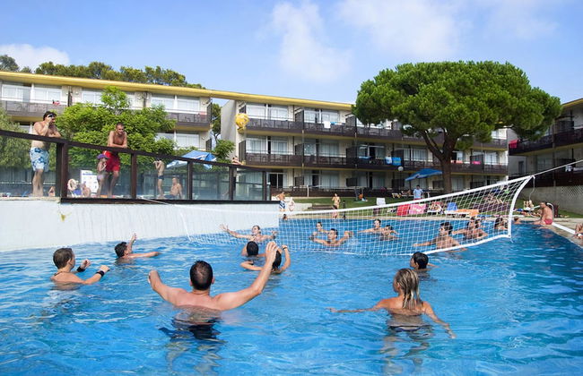 Aparthotel Comtat Sant Jordi - Photo 13