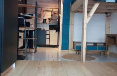 CHARMANT STUDIO à 2 pas de NAVAL GROUP au coeur d une rue commerçante - Foto 11