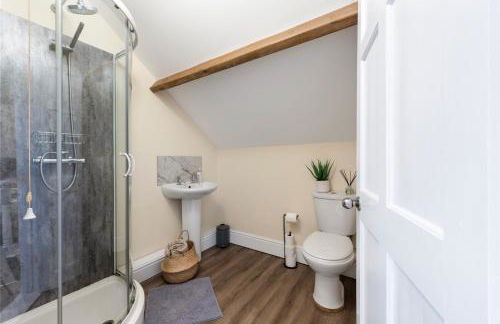 Spacious 6-Bed with Pool Table Desks in every room - Foto 41