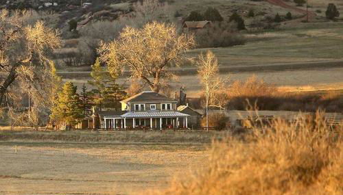 Gorgeous Ranch Stay Accommodation with Amazing Views in Livermore, Colorado - Photo 4