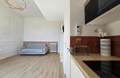 LV2 Au cœur de l'Avenue des Champs-Elysées Arc de Triomphe - Foto 14