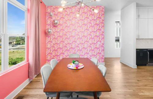 Ultimate Bach 10min to DT IG Walls Every Room - Foto 8