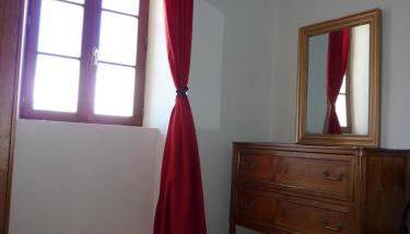 appartement edlweiss 4 pers dans gite"la maison d'augustin" classé 3 étoiles, la tour,73530 st jean d'arves - Foto 3