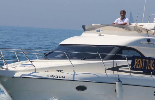 Passeio de barco privado por Puerto Banús - Foto 1