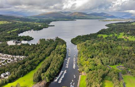 Finest Retreats - Riverside View - Photo 3