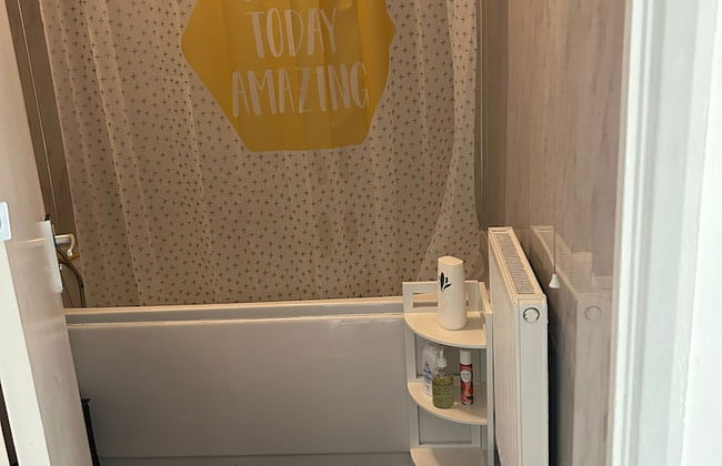 Enchanting Enfield Studio Free Parking - Foto 11