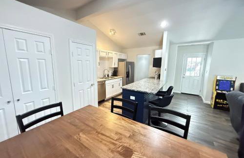 DFW Oasis with Pool and Hot Tub - Photo 51