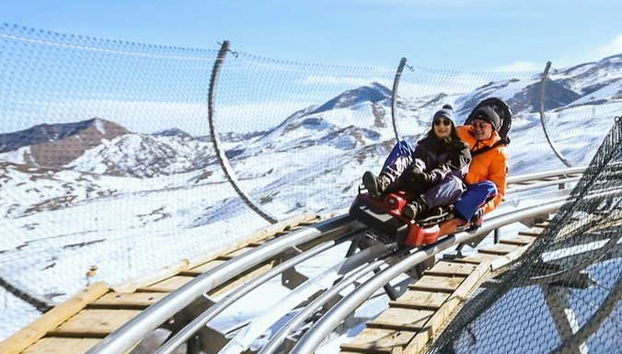 Disfrutando de la montaña rusa