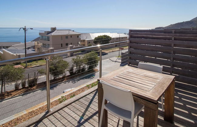 The Crystal Apartments - Photo 70