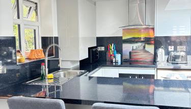 2 Bed-Sleeps 5-Free Parking-Pet Friendly - Foto 2