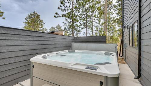 Hot Tub & Sauna: Luxe Retreat for Sturgis Rally - Photo 3