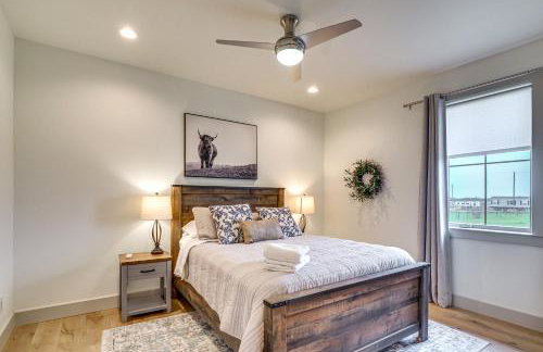 Large Group Getaway in Georgetown with Private Pool! - Foto 16