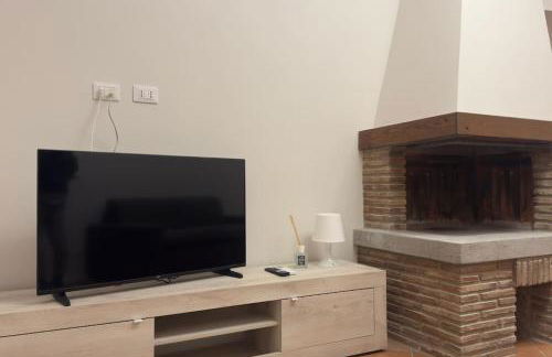 Fronte lago nel centro storico “La Casa del Lago” - Foto 10