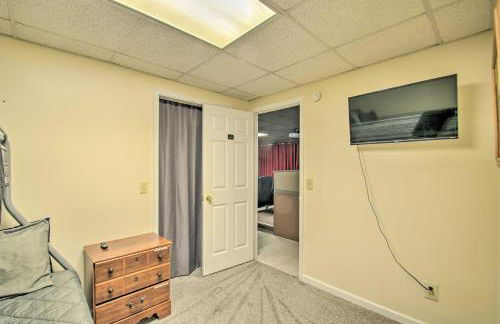 17-Seat Theater, Hot Tub and Game Room Ideal Home! - Foto 36