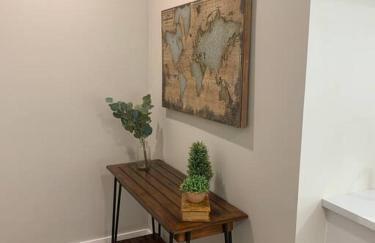 Renovated Downtown Apartment - B - Foto 8