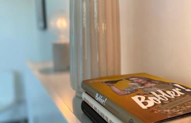 Villa with a big garden and heated pool - Photo 28