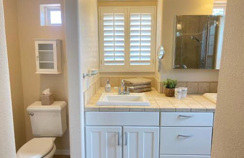 Heated Pool - Spacious, Cheerful Home 5br/3bath - Foto 34