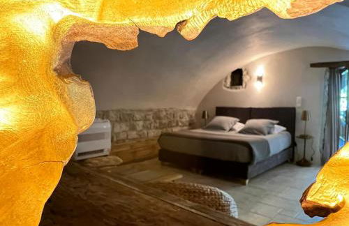 L Antre de Pierres - chambres d'hôtes et gites - Photo 2