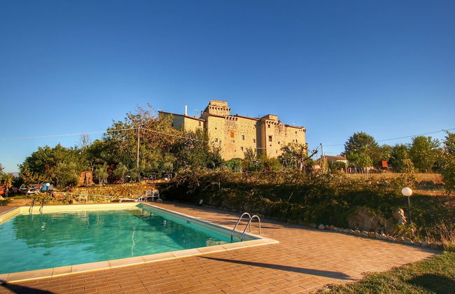 Historic Castle With View - Photo 1