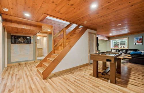 Minutes to Downtown & National Forest Ash Lodge - Foto 25